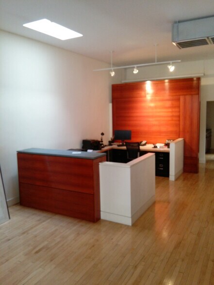 More Photos Of 798-800 Chapel St, New Haven Storefront Retail Office For Lease