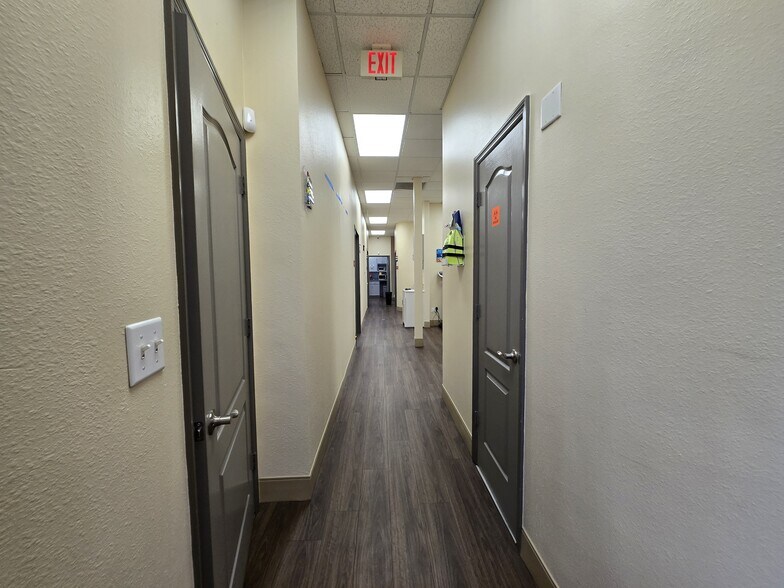 More Photos Of 7620 Gunn Hwy, Tampa Unknown For Lease