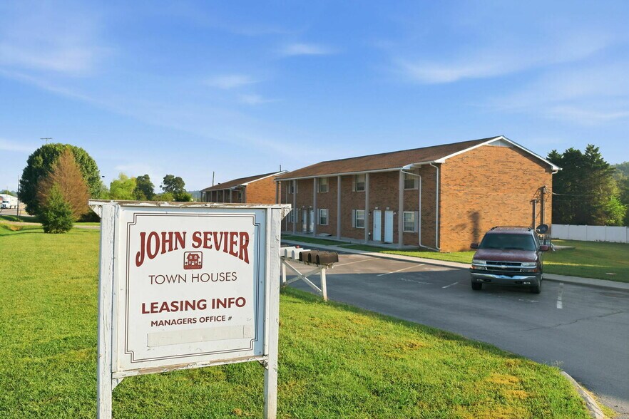 More Photos Of 3100 E Governor John Sevier Hwy, Knoxville Multifamily For Sale