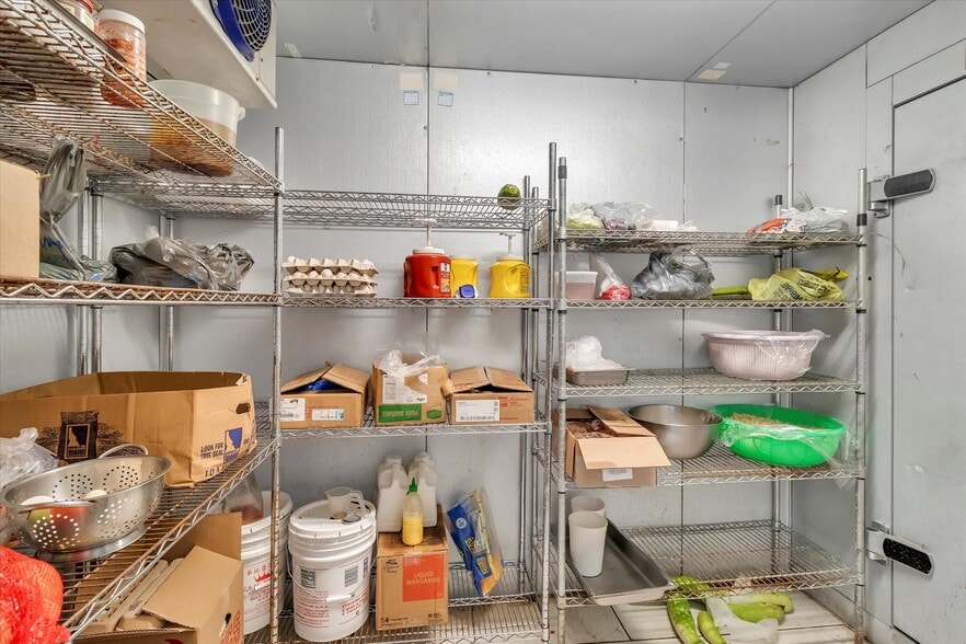 More Photos Of 9710 SC 260, Manning General Retail For Sale