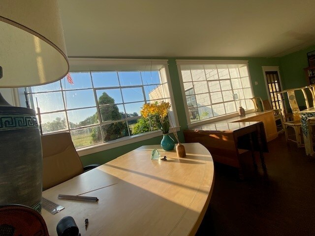 More Photos Of 4330 Macon Hwy, Tecumseh Airport For Sale