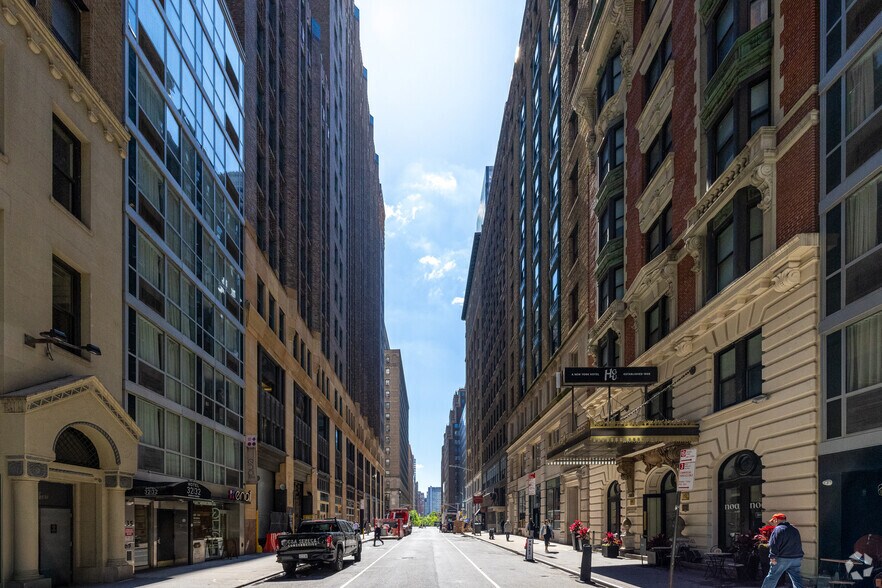 More Photos Of 44 E 32nd St, New York Office Residential For Lease