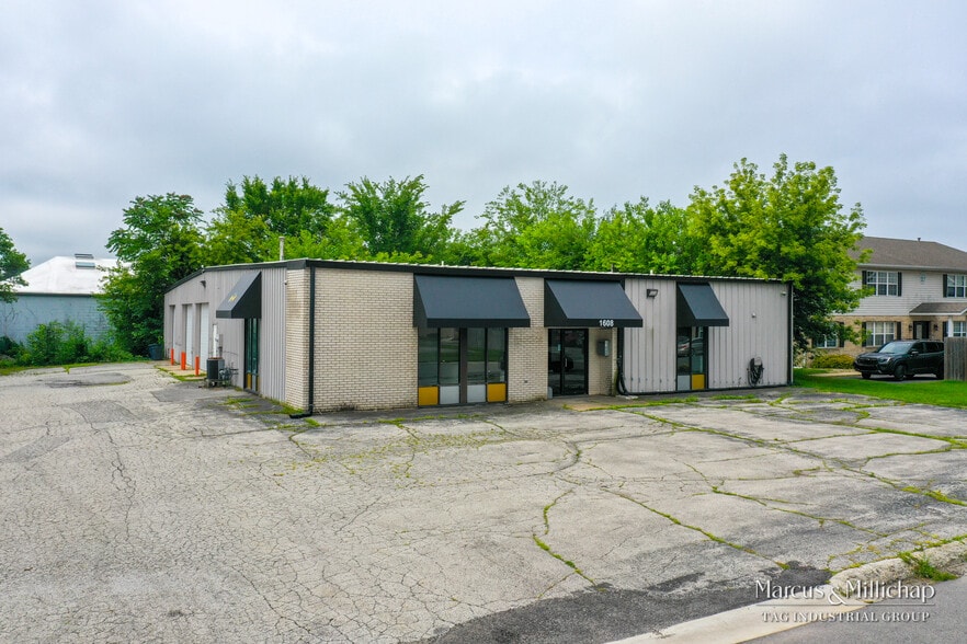 Primary Photo Of 1608 Firestone Ln, Valparaiso Industrial For Sale