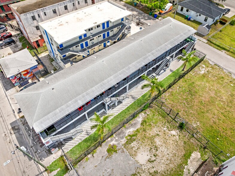 More Photos Of 1829 NW 2nd Ct, Miami Multifamily For Sale