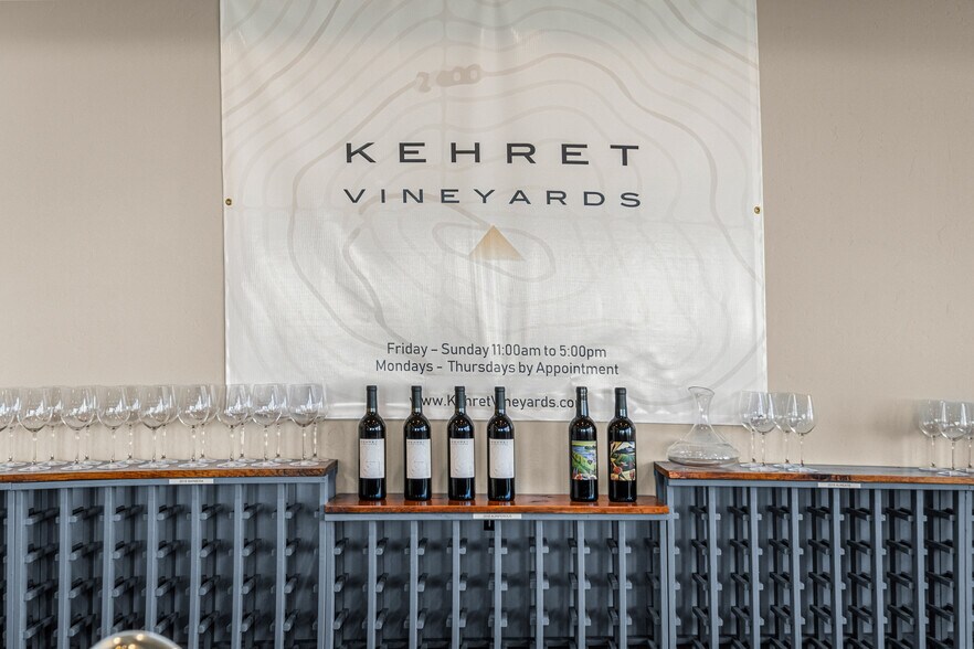 More Photos Of 6781 Tower, Somerset Winery Vineyard For Sale