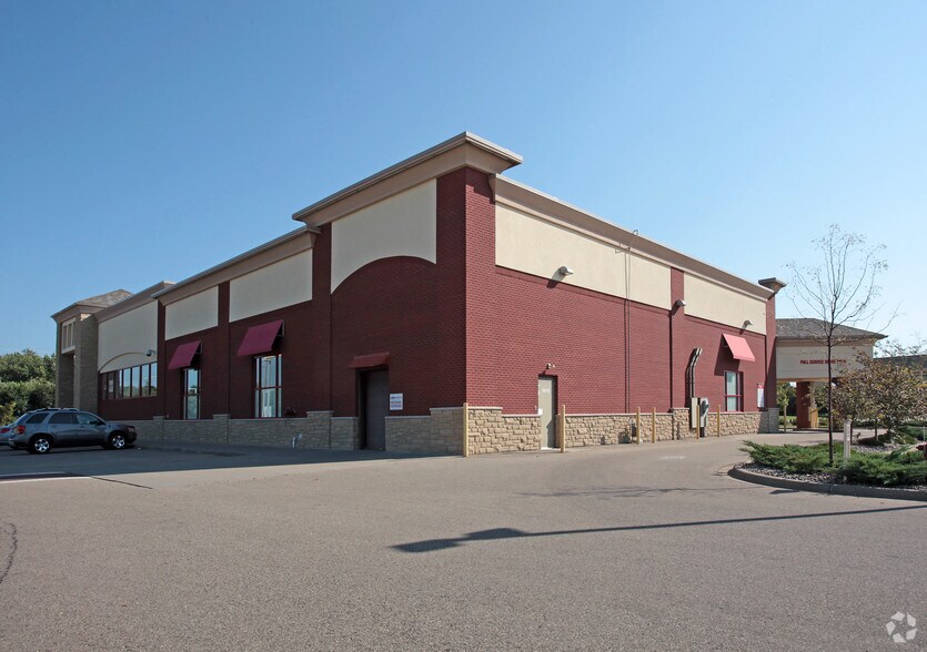 More Photos Of 15115 Dove Trl, Apple Valley Drugstore For Lease