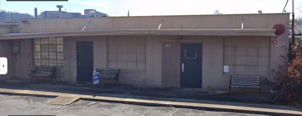 More Photos Of 482 Chattahoochee St, Cornelia Warehouse For Lease