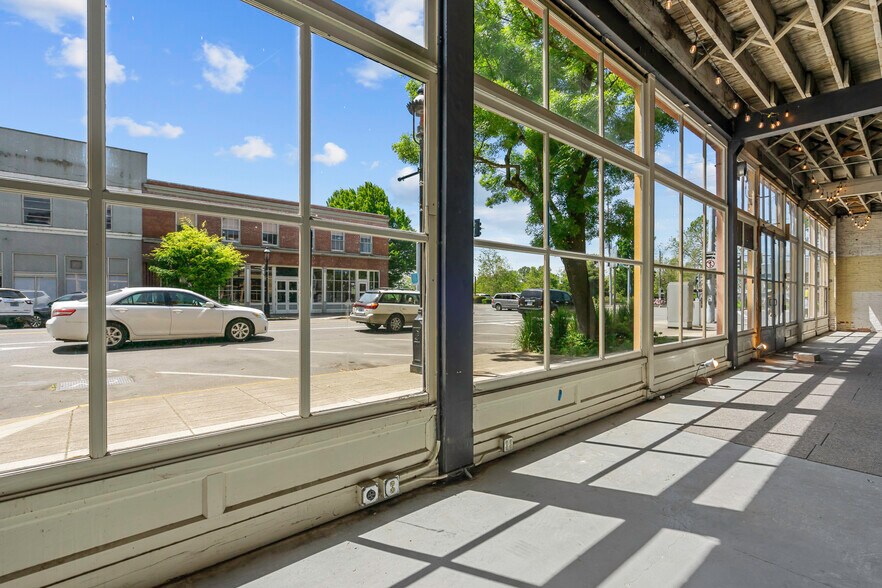 More Photos Of 217 State St, Salem Storefront Retail Office For Sale