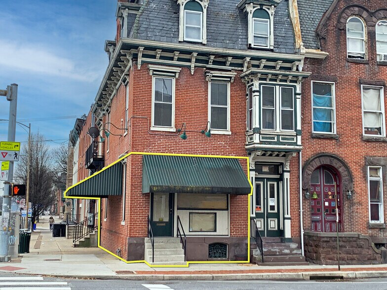 More Photos Of 900 N 3rd St, Harrisburg Storefront Retail Residential For Sale