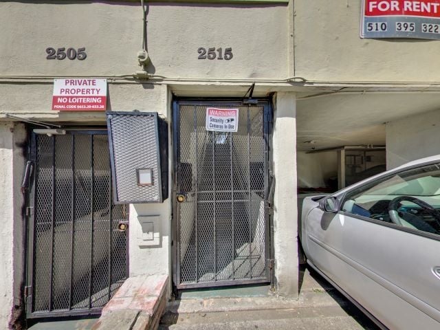 More Photos Of 2505-2525 10th Ave, Oakland Apartments For Sale