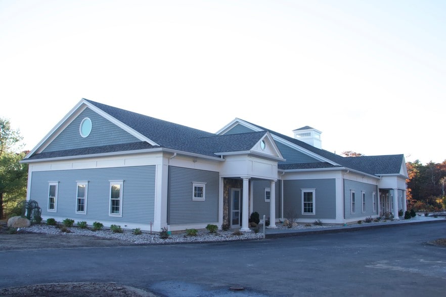 More Photos Of 22 Aaron's Way, West Yarmouth Office For Lease