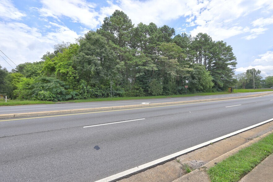 More Photos Of 1715 Austell Rd, Marietta Land For Lease