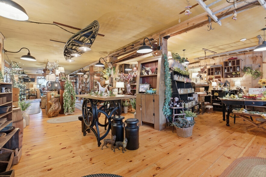 More Photos Of 953 Victory Hwy, Burrillville Bar For Sale