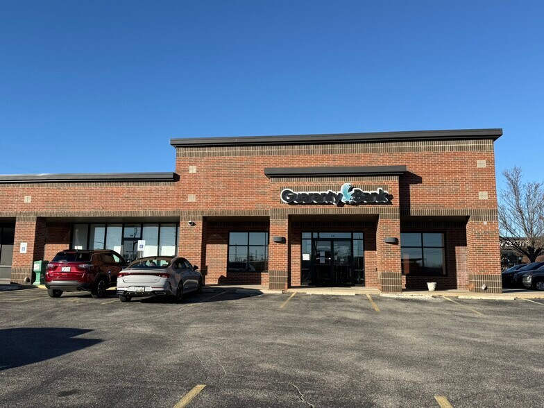 More Photos Of 2121-2155 W Republic Rd, Springfield Unknown For Lease
