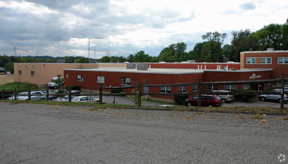 More Photos Of , Cincinnati Industrial For Sale