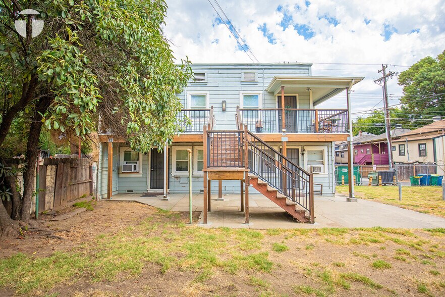 More Photos Of 1821 P St, Sacramento Apartments For Sale