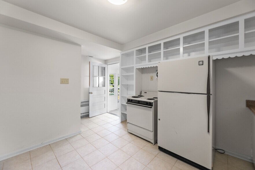 More Photos Of 235 Prospect Plains Rd, Monroe Township Office For Sale