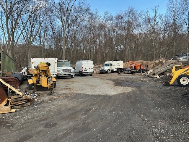 More Photos Of 2990 Navajo Rd, Yorktown Heights Industrial For Sale