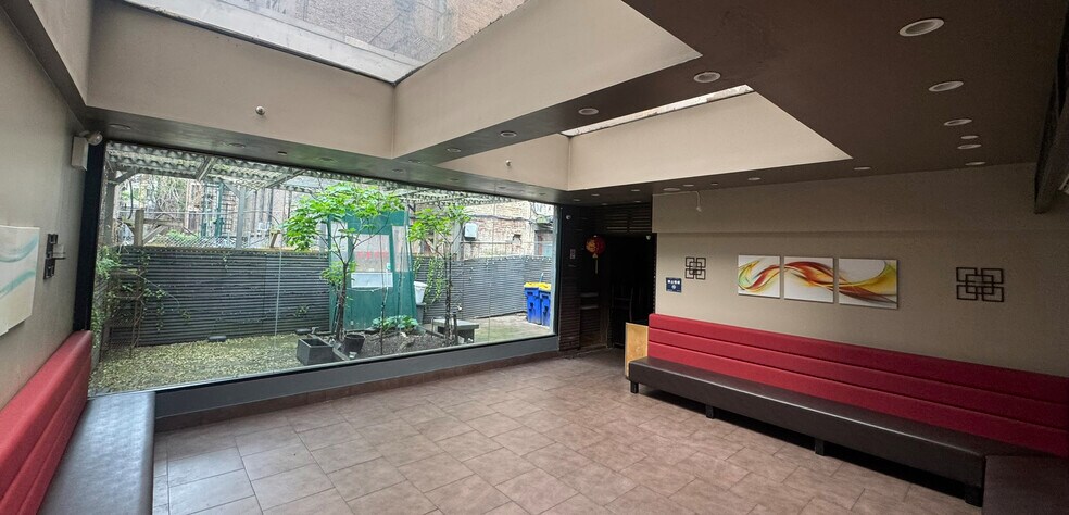 More Photos Of 239 W 105th St, New York Apartments For Lease