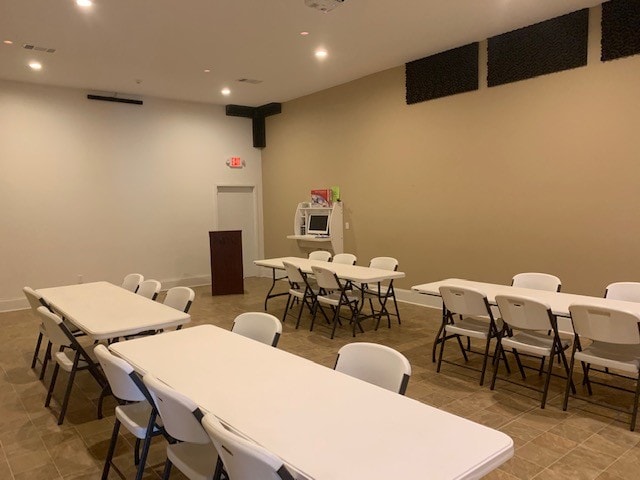 More Photos Of 285 Carrollton St, Temple Storefront For Lease