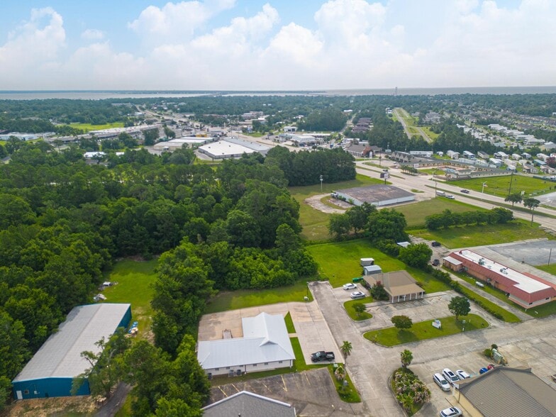 More Photos Of 831 Highway 90, Bay Saint Louis Office For Sale