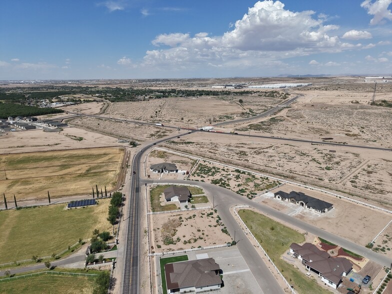 More Photos Of 12603 North Loop dr, Clint Land For Sale