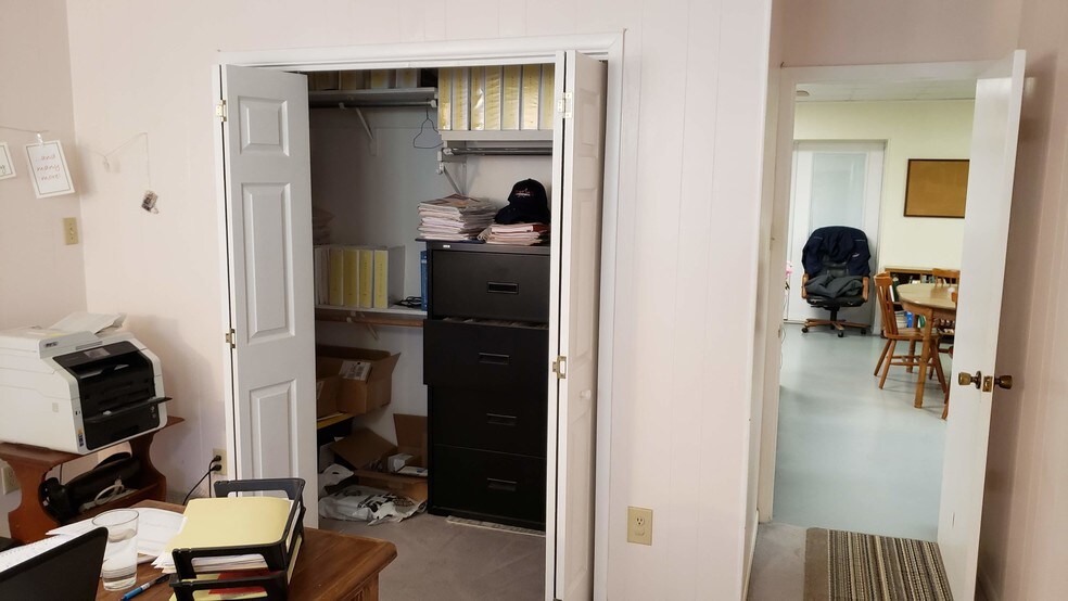 More Photos Of 21511 State Highway 71 W, Spicewood Light Manufacturing For Sale