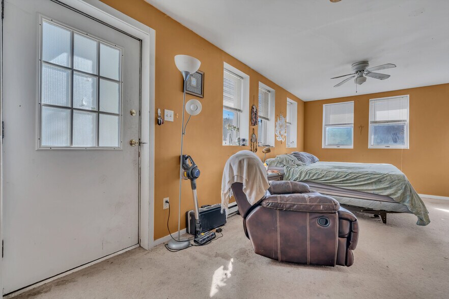 More Photos Of 387 Route 9, Eagleswood Township General Retail For Sale