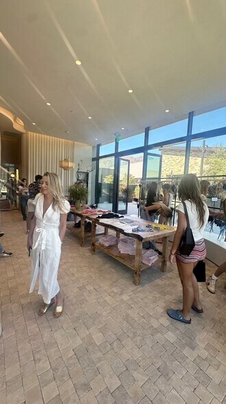 More Photos Of 23465 Civic Center Way, Malibu Unknown For Lease