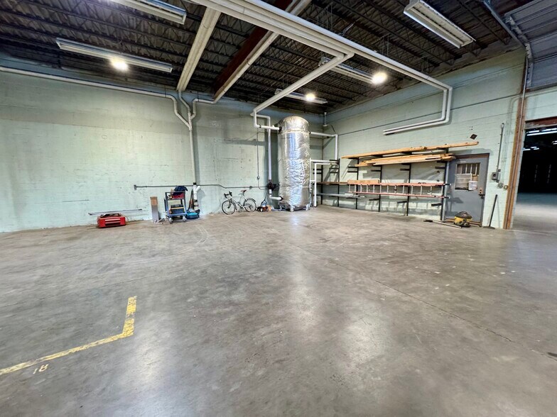 More Photos Of 19 Archertown Rd, Orford Distribution For Sale