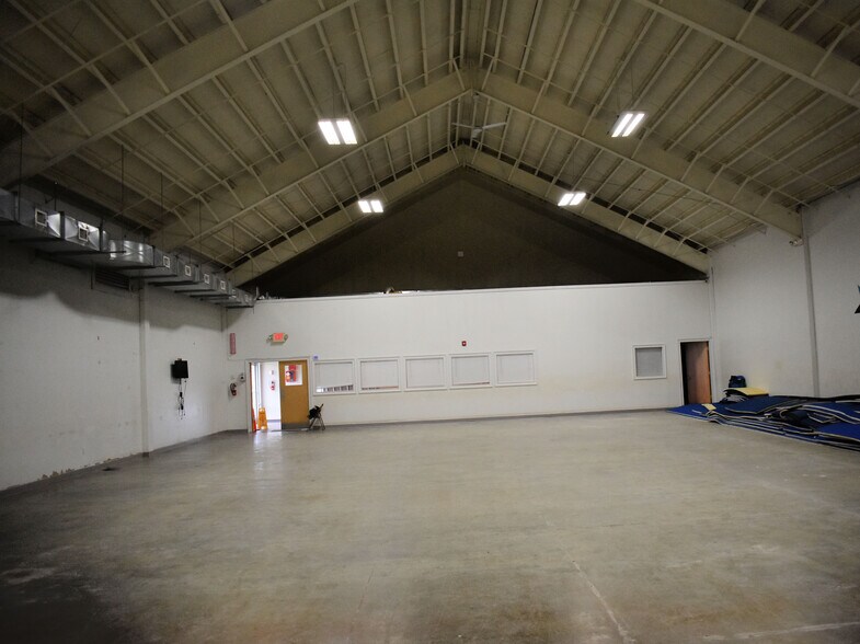 Primary Photo Of 24 Holt Dr, Stony Point Self Storage For Lease