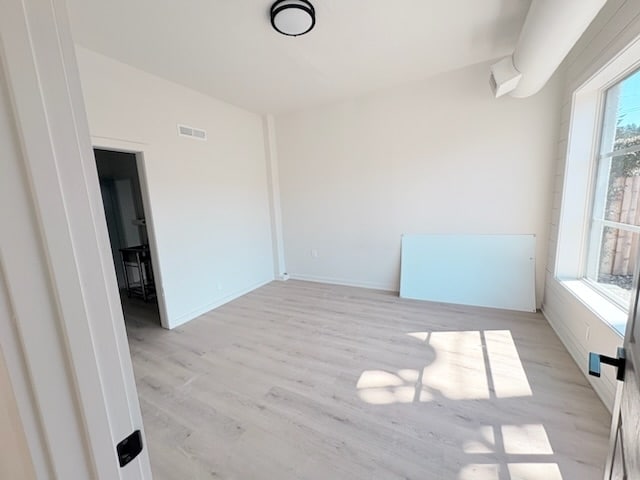 More Photos Of 8235 NE Beech St, Portland Warehouse For Sale