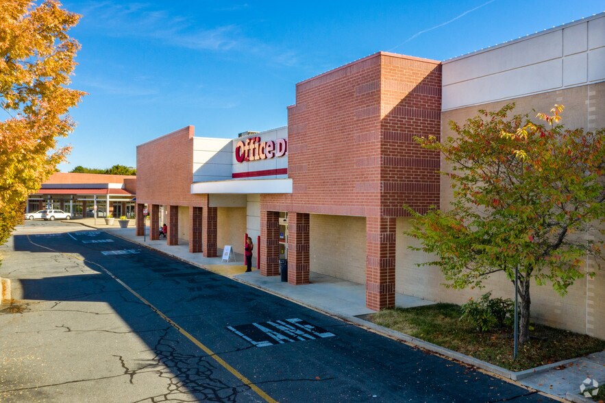 JW Clay Blvd WT Harris Blvd, Charlotte, NC 28262 For Lease