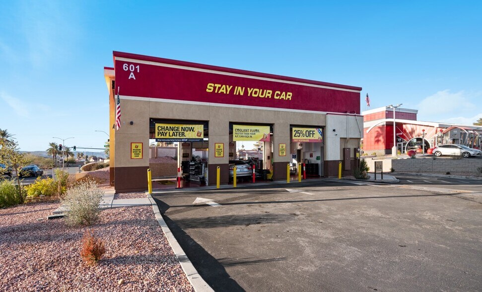 More Photos Of 601 Whitney Ranch Drive, Henderson Auto Repair For Sale