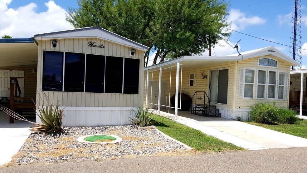 More Photos Of 1402 S International Blvd, Weslaco Manufactured Housing Mobile Home Park For Sale