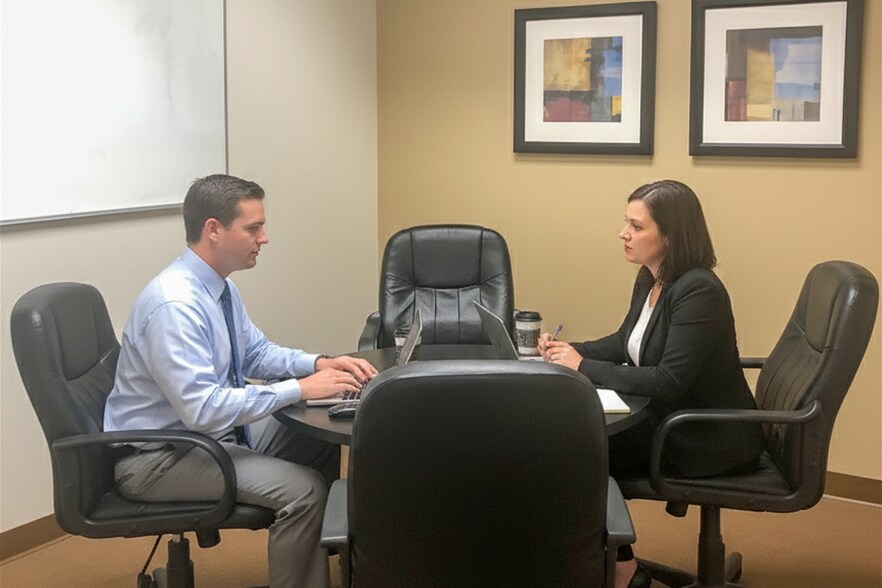 More Photos Of 2625 Townsgate Rd, Westlake Village Office For Lease