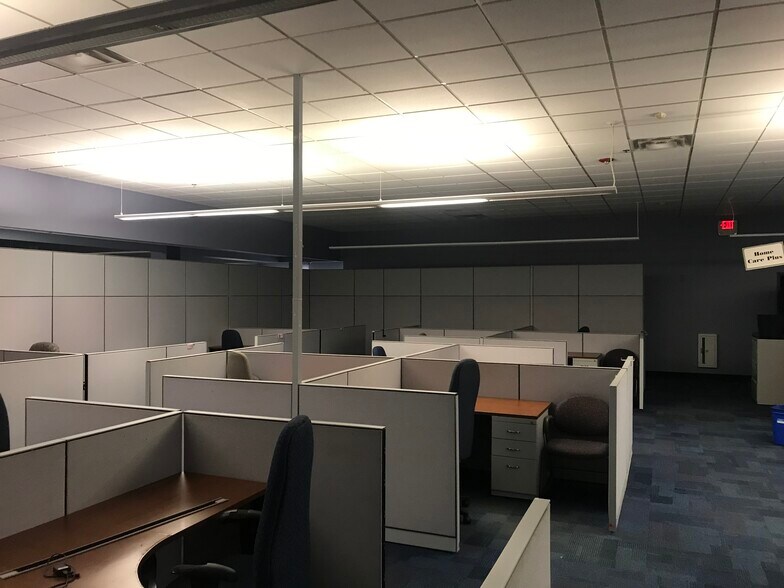More Photos Of 3111 Winton Rd S, Rochester Office For Sale