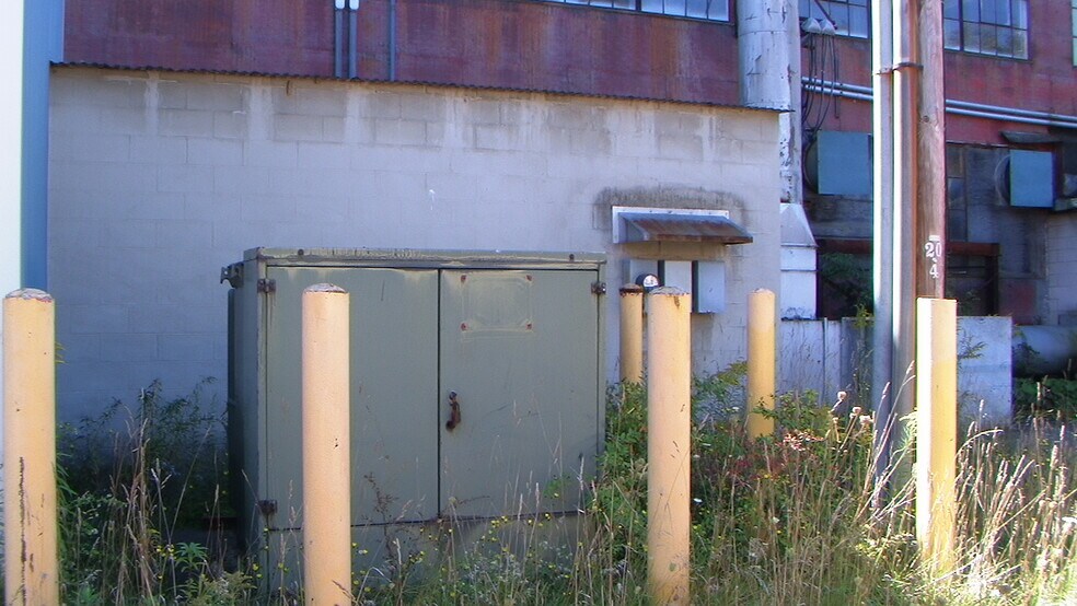 More Photos Of 36 Railroad Ave, Frewsburg Manufacturing For Lease