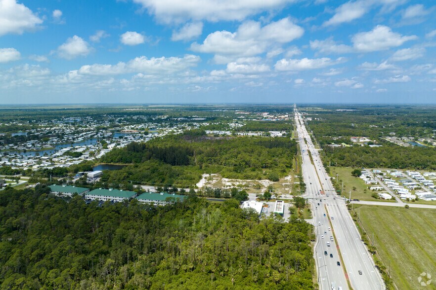 More Photos Of 1860 82nd Ave, Vero Beach Unknown For Lease