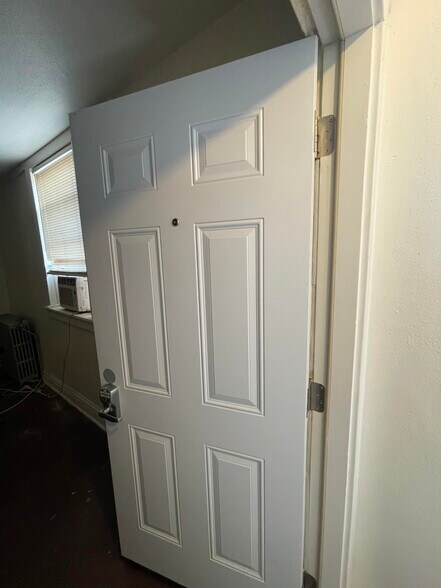 More Photos Of 7425-7429 S Broadway, Saint Louis Apartments For Sale