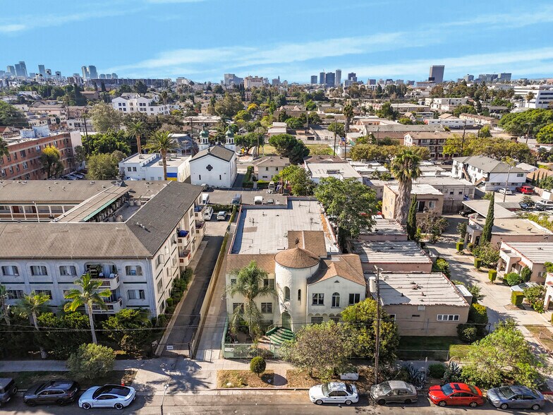 More Photos Of 4038 Marathon St, Los Angeles Apartments For Sale