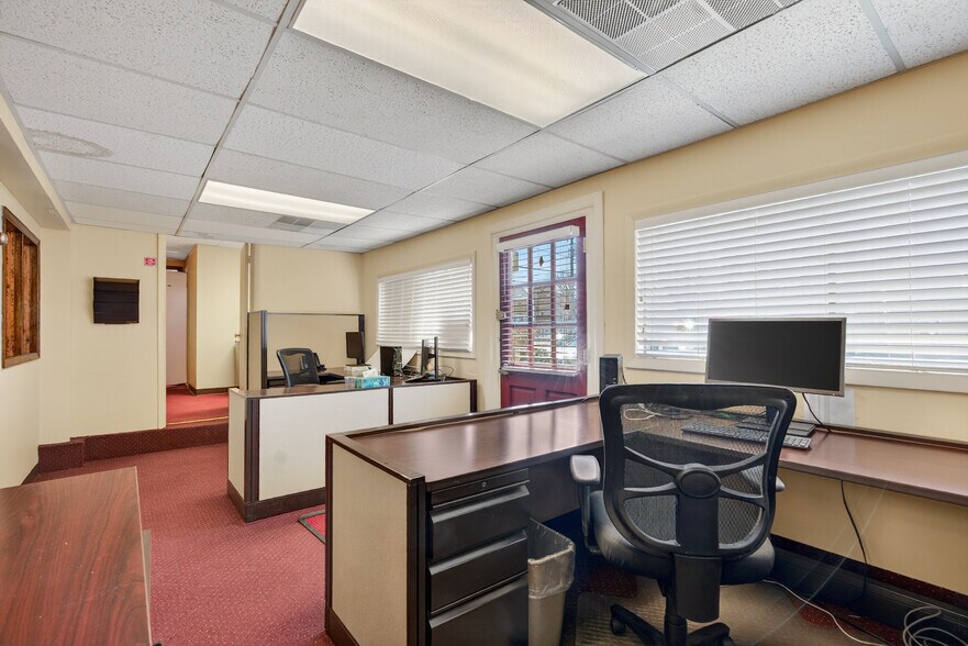 More Photos Of 1 W Main St, Marlton Office For Sale