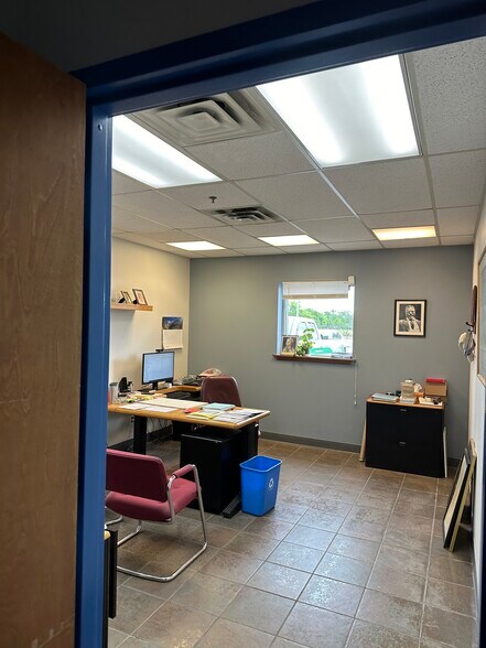 More Photos Of 655 Driving Park Ave, Rochester Warehouse For Lease