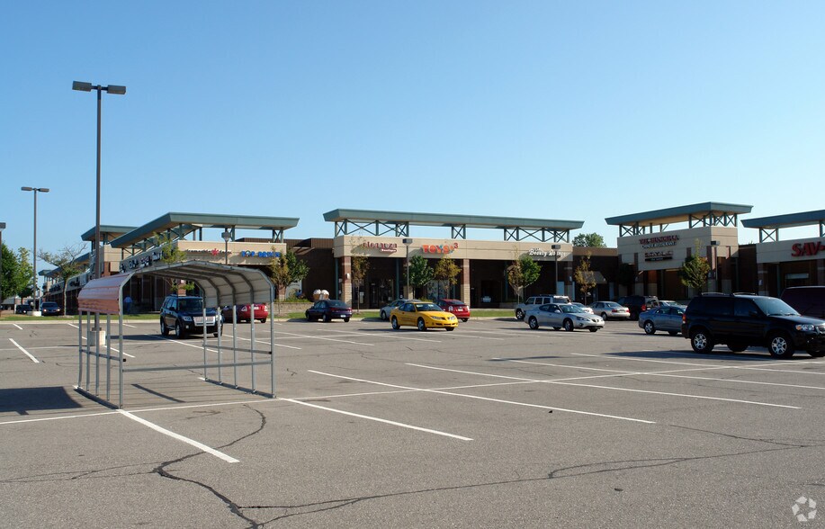 More Photos Of 6303-6433 Orchard Lake Rd, West Bloomfield Freestanding For Sale