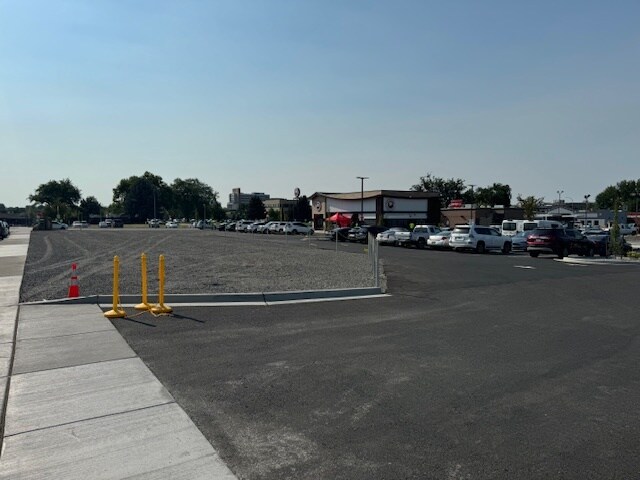 More Photos Of 924 George Washington Way, Richland Land For Lease