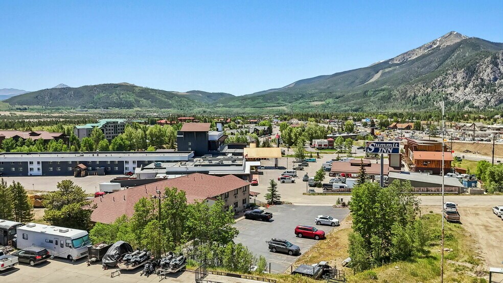 More Photos Of 205 Beaver Lodge Rd, Frisco Hotel For Sale