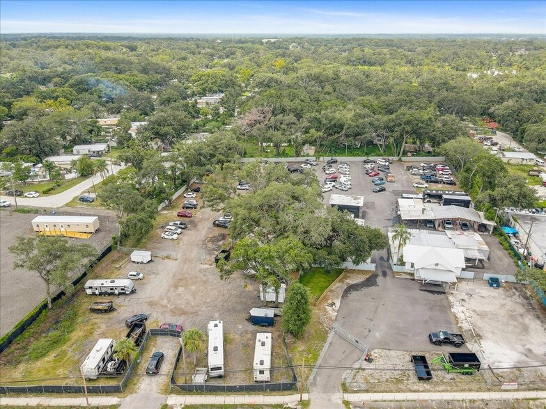 More Photos Of 11309 E US Highway 92, Seffner Warehouse For Sale