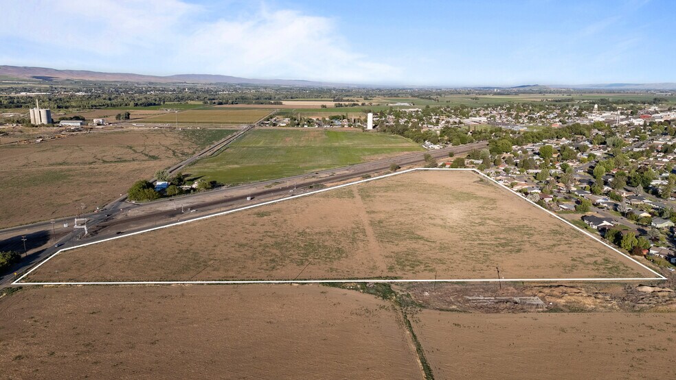 More Photos Of 700 Division Road, Toppenish Land For Sale