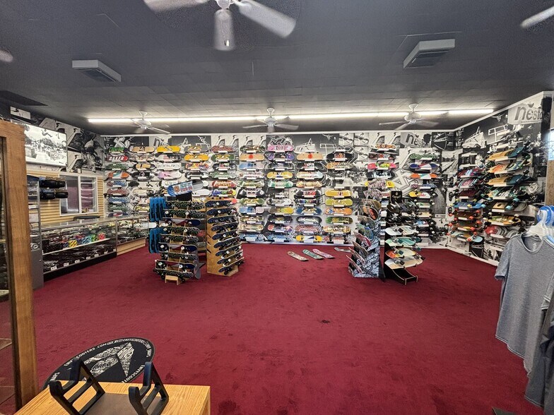 More Photos Of 16203 Los Gatos Blvd, Los Gatos Auto Repair For Lease