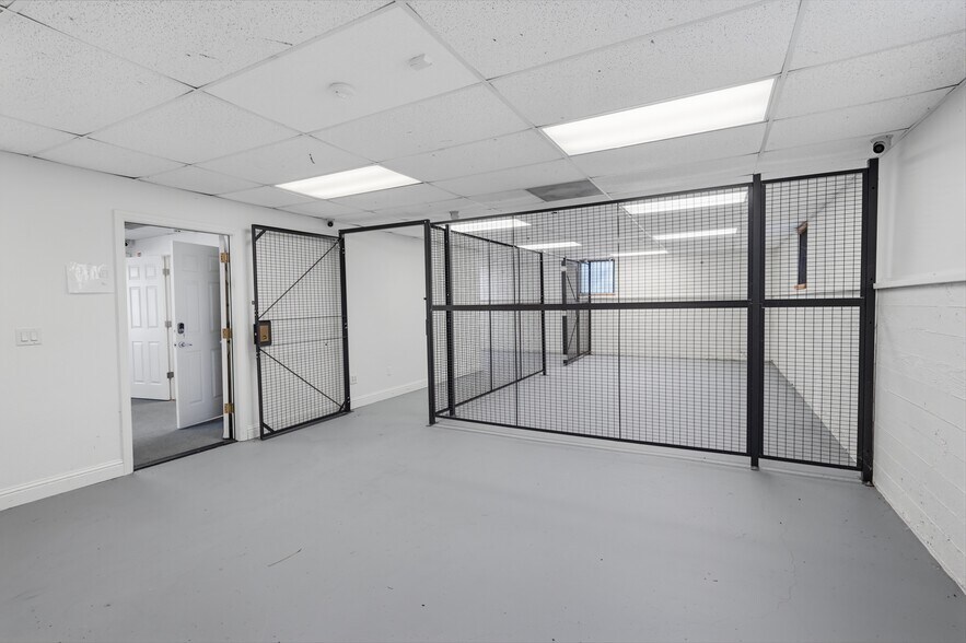 More Photos Of 440 Lower Grass Valley Rd, Nevada City Office For Sale
